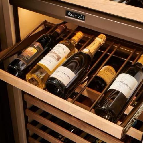 SUB-ZERO - 30&quot; Classic Wine Storage (CL3050W/S)