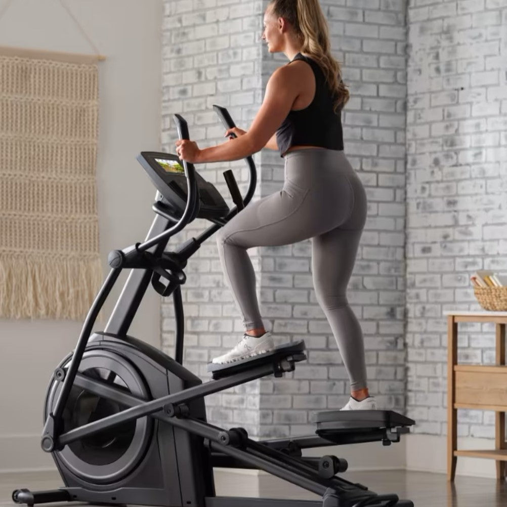 Magnetic Elliptical Machine Cross Trainer with Digital Display (TB-53865)